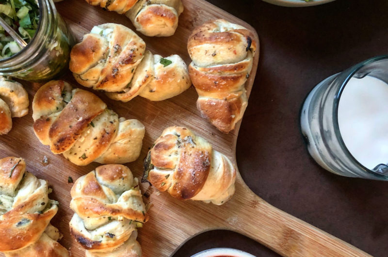 Herb Garlic Knots